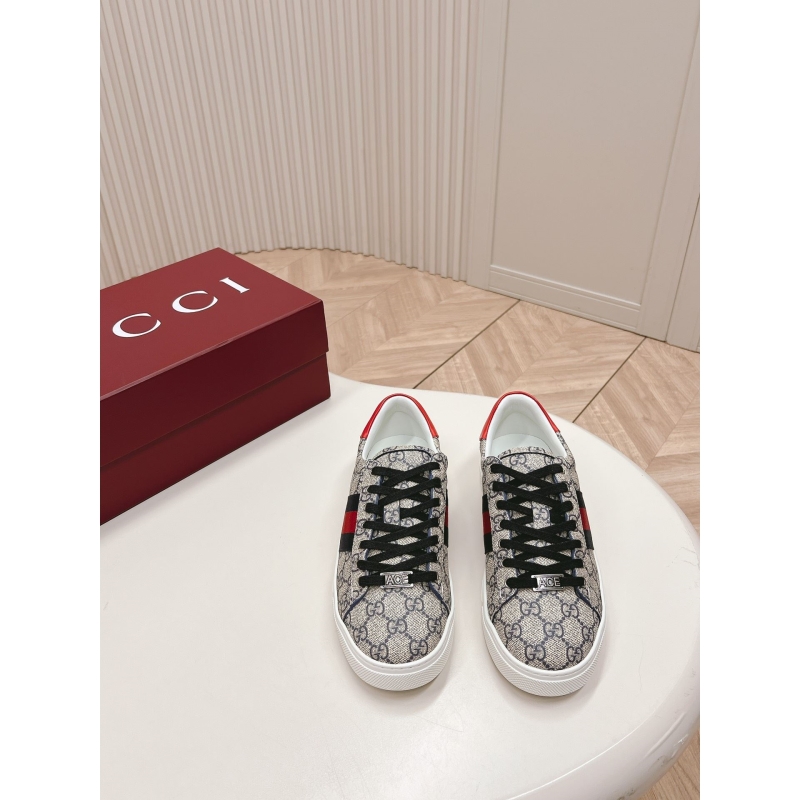 G*u*i casual shoes